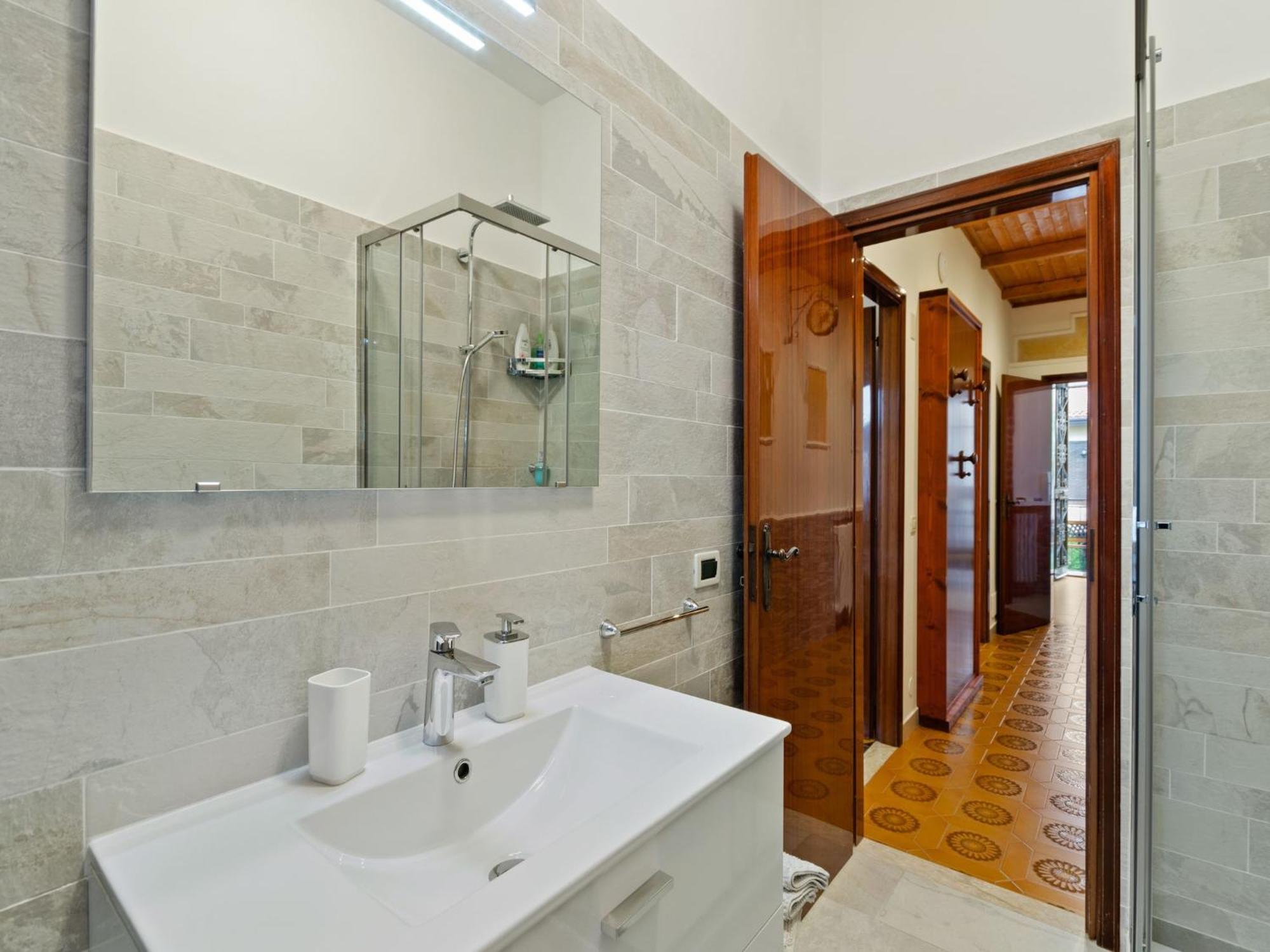 Pleasant Apartment With Courtyard Saludecio Eksteriør billede