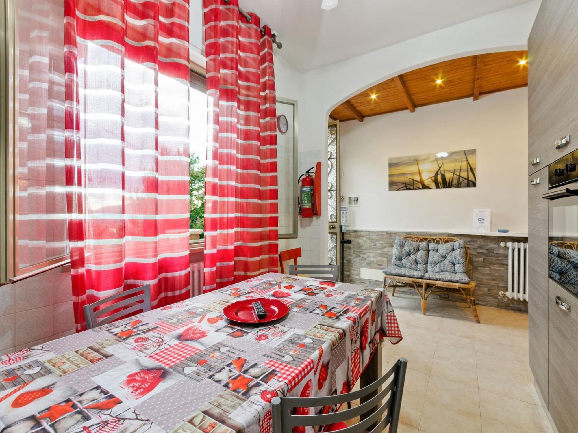 Pleasant Apartment With Courtyard Saludecio Eksteriør billede